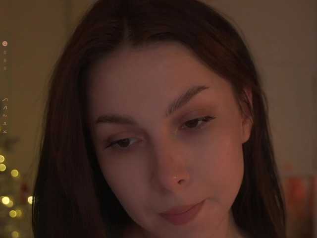 DrammaQueennnn live cam