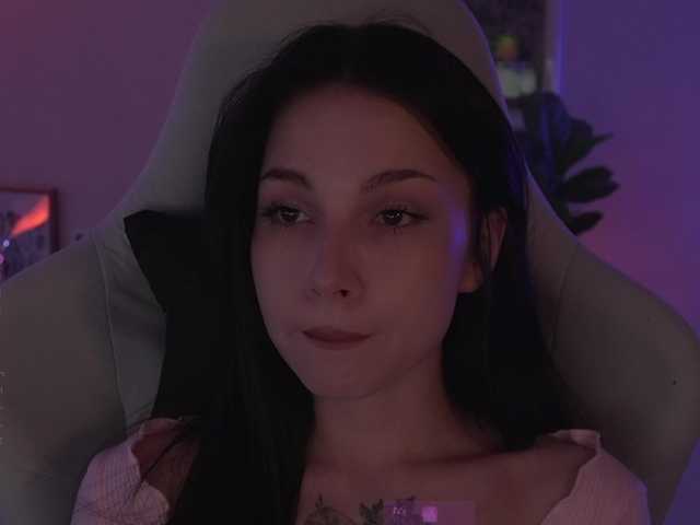 DrammaQueennnn's BongaCams show and profile