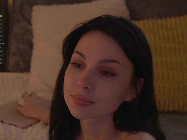 DrammaQueennnn's BongaCams show and profile