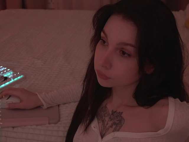 DrammaQueennnn's BongaCams show and profile