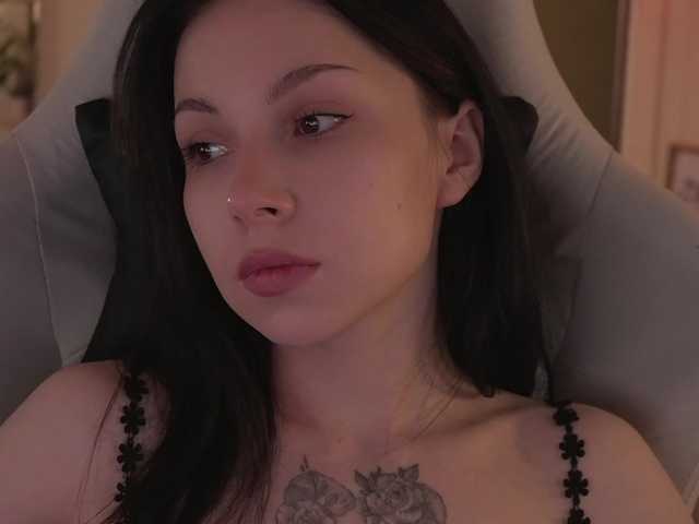 DrammaQueennnn's BongaCams show and profile