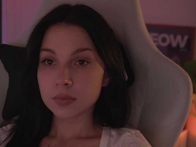 DrammaQueennnn's BongaCams show and profile