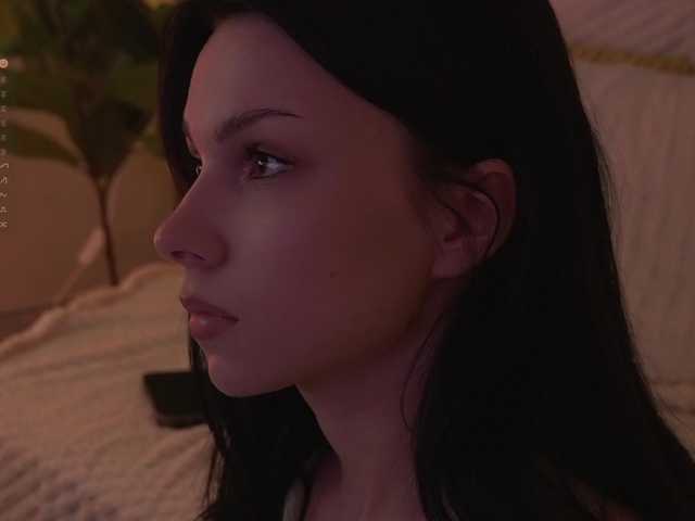 DrammaQueennnn's BongaCams show and profile