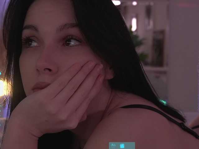 DrammaQueennnn's BongaCams show and profile