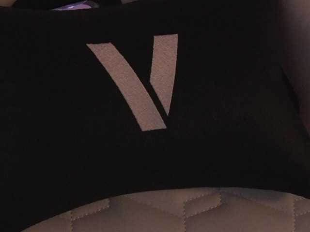 DrammaQueennnn's BongaCams show and profile