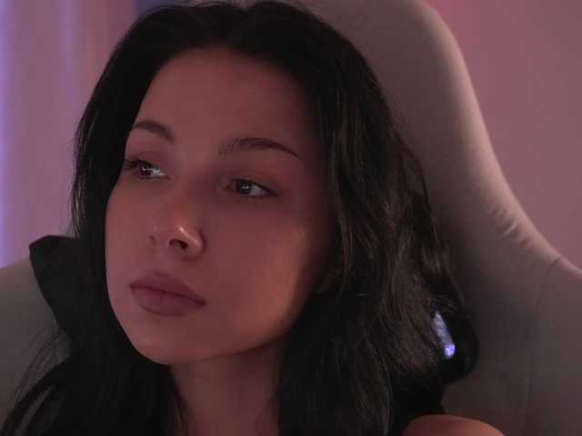 DrammaQueennnn's BongaCams show and profile