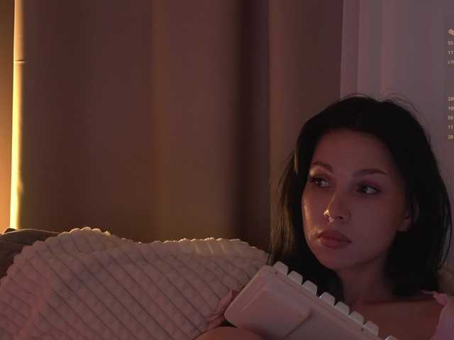 DrammaQueennnn's BongaCams show and profile