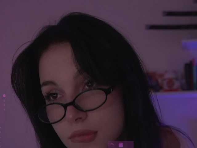 DrammaQueennnn's BongaCams show and profile