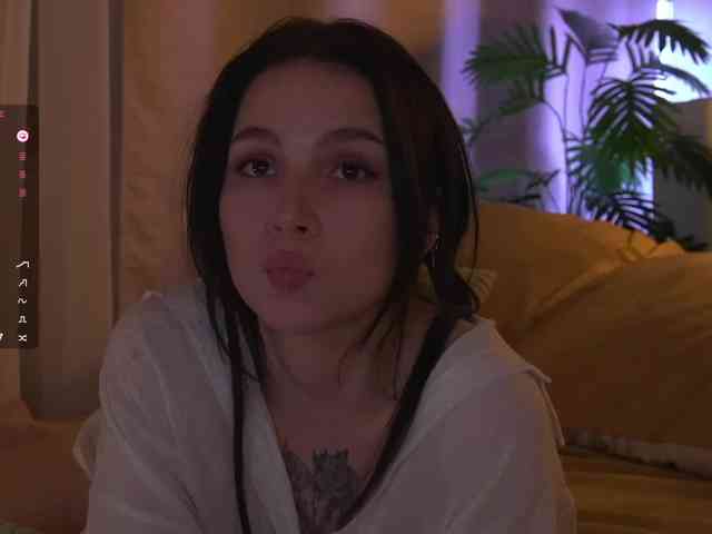 DramaQueen_ webcam