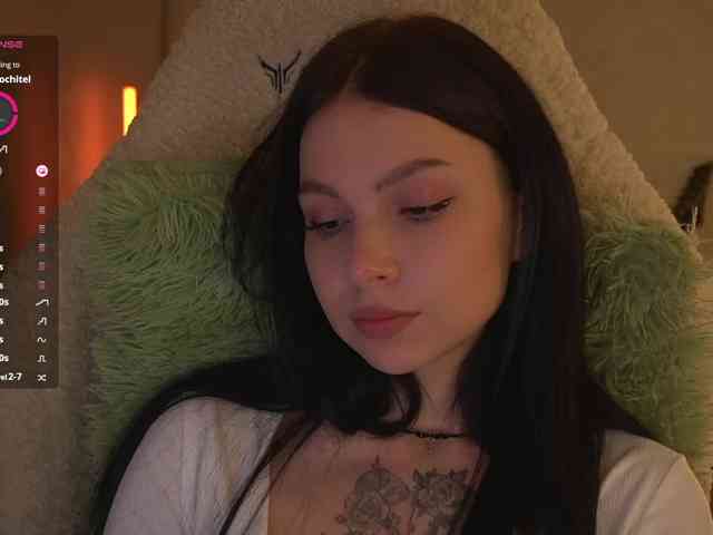 DramaQueen_ webcam