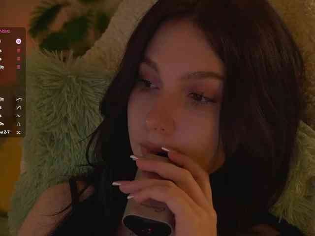 DramaQueen_ webcam