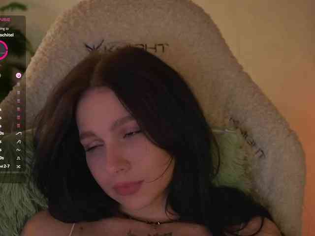 DramaQueen_ webcam