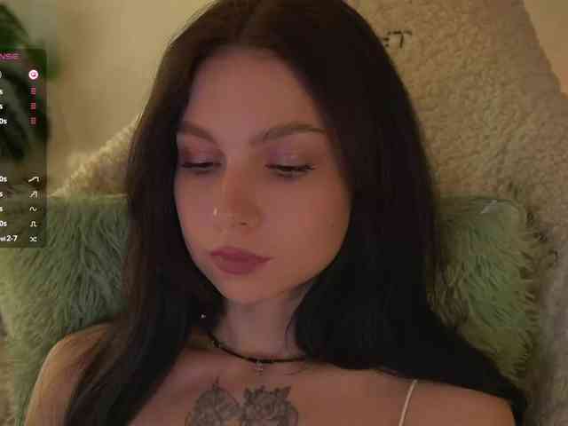 DramaQueen_ webcam