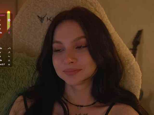 DramaQueen_ webcam