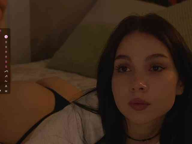 DramaQueen_ webcam