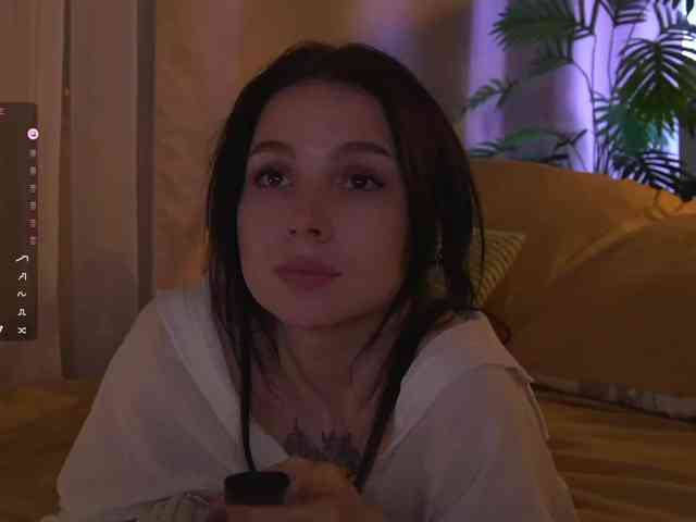 DramaQueen_ webcam