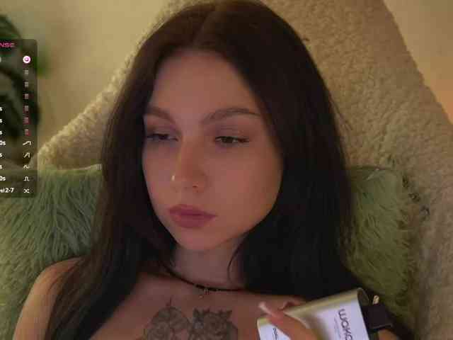 DramaQueen_ webcam
