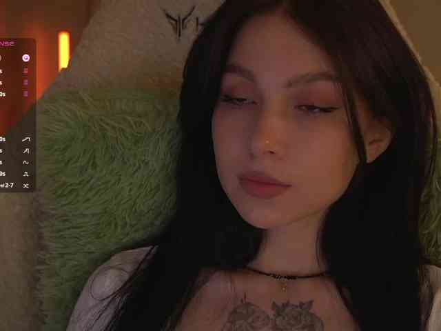 DramaQueen_ webcam