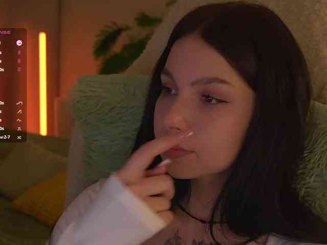 DramaQueen_ webcam