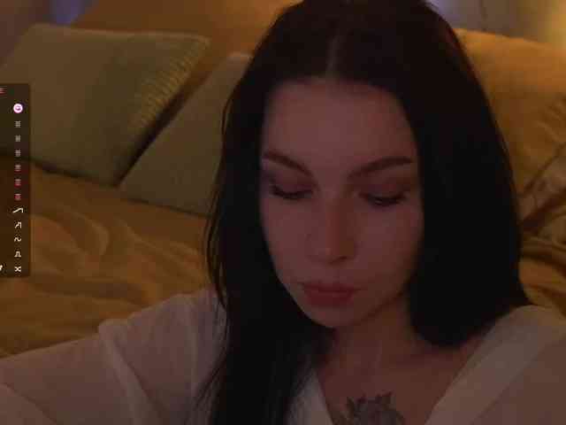 DramaQueen_ webcam