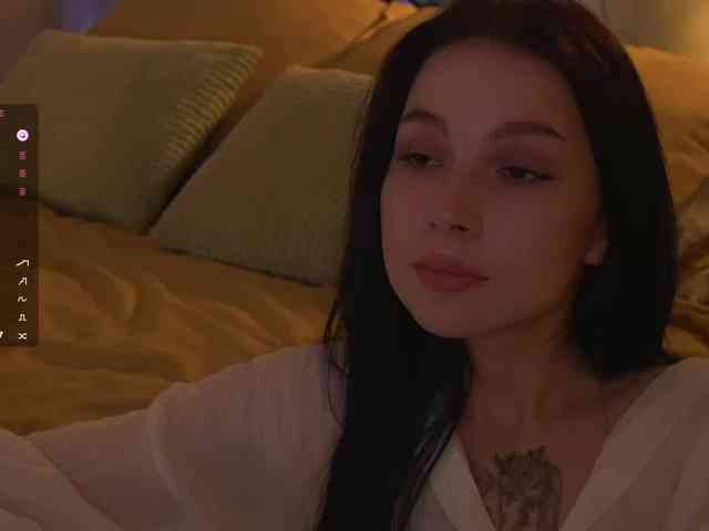 DramaQueen_ webcam