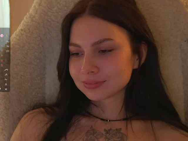 DramaQueen_ webcam