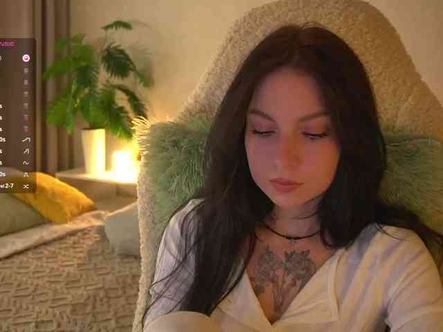 DramaQueen_ webcam