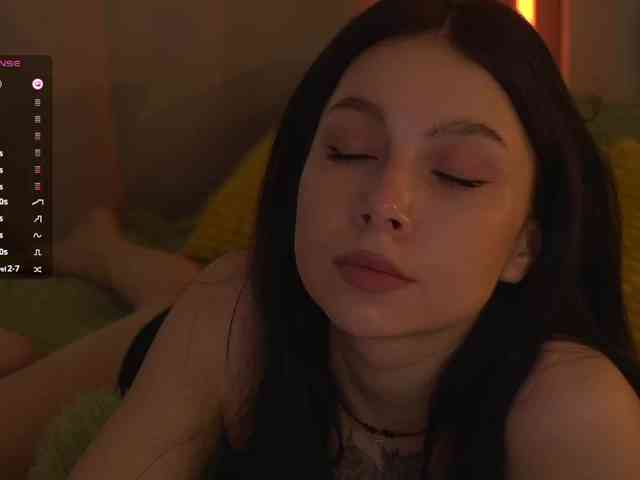 DramaQueen_ webcam