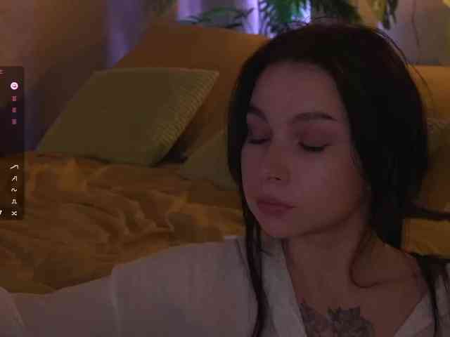 DramaQueen_ webcam