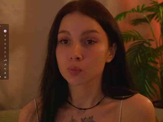 DramaQueen_ webcam