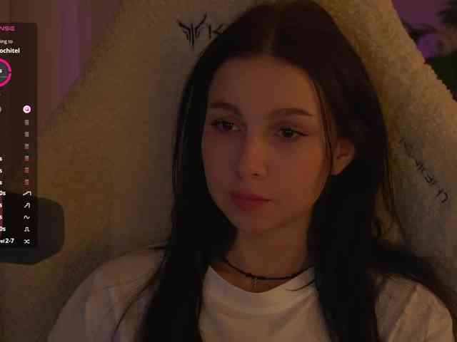 DramaQueen_ webcam