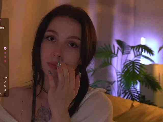 DramaQueen_ webcam