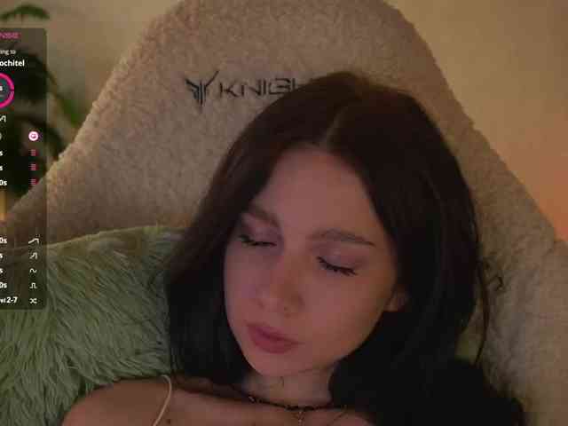DramaQueen_ webcam