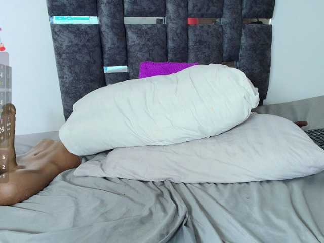 taniamilan's BongaCams show and profile