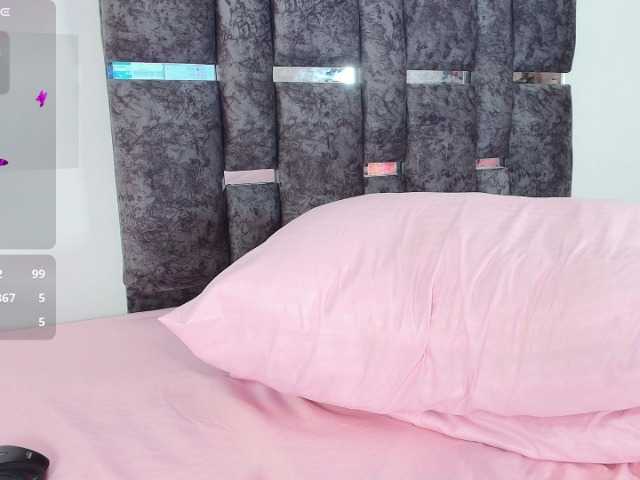 taniamilan's BongaCams show and profile