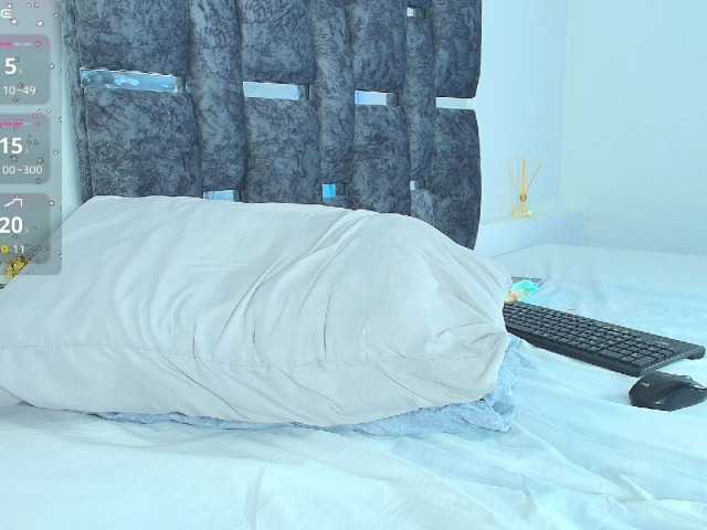  taniamilan chat room