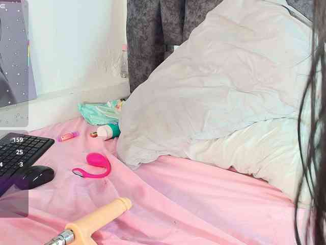 taniamilan taniamilan