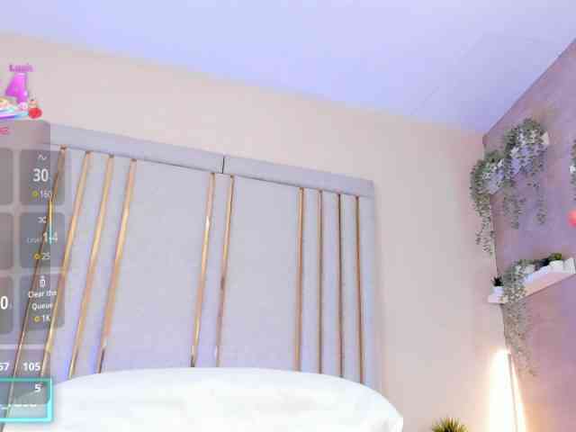 TaniaMilan webcam