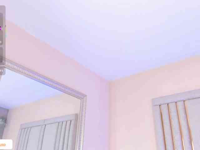 TaniaMilan webcam