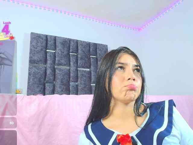 TaniaMilan webcam