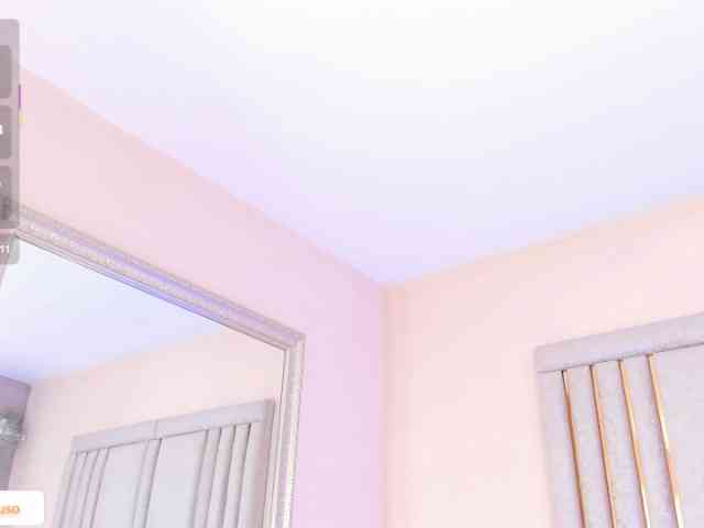 TaniaMilan webcam
