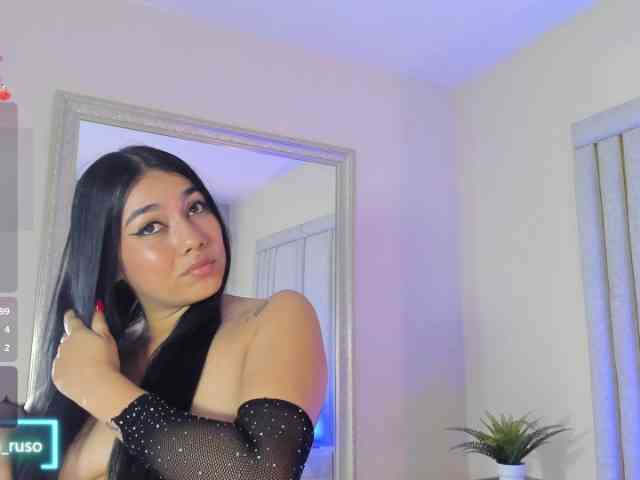 TaniaMilan webcam