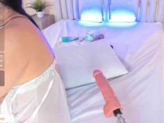 TaniaMilan webcam