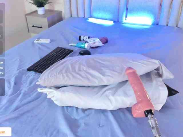 TaniaMilan webcam