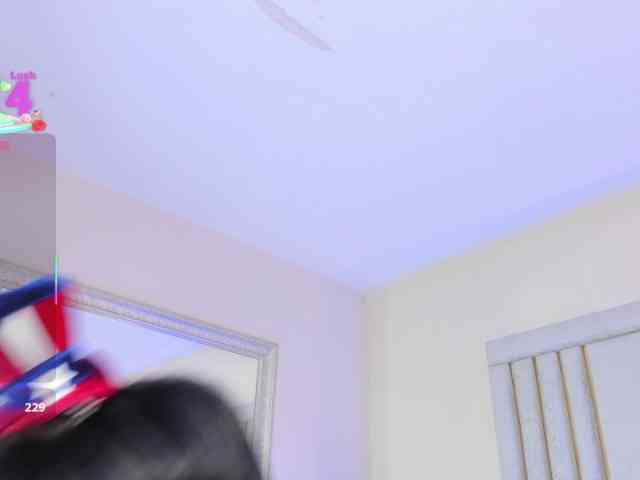 TaniaMilan webcam