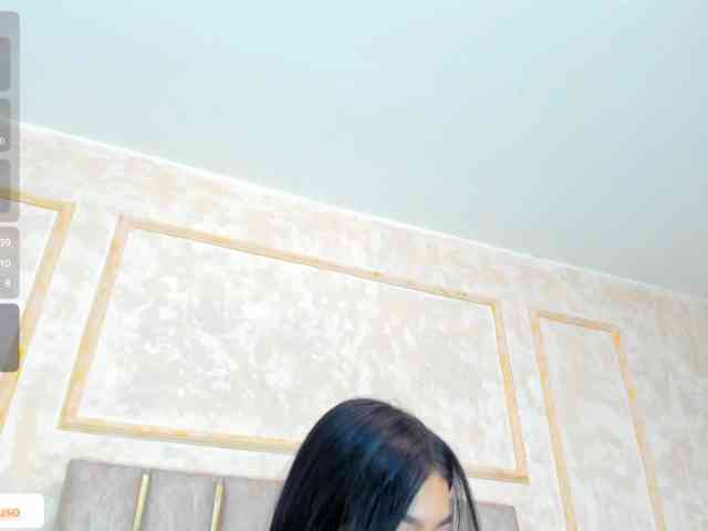 TaniaMilan webcam