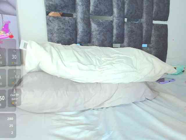 TaniaMilan webcam
