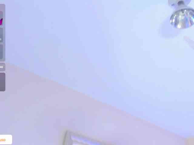 TaniaMilan webcam