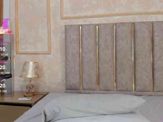 TaniaMilan webcam