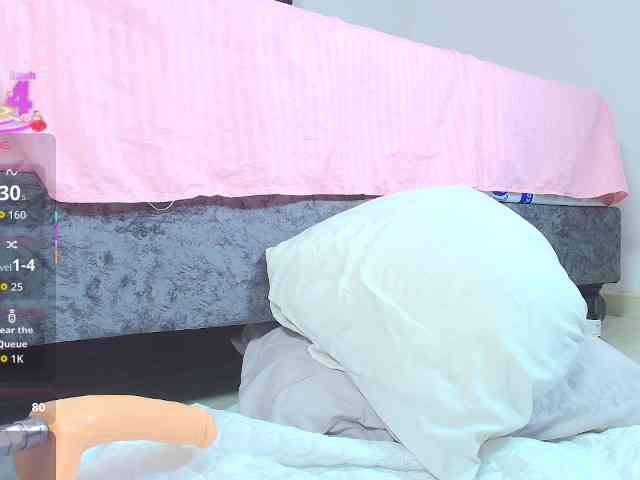 TaniaMilan webcam